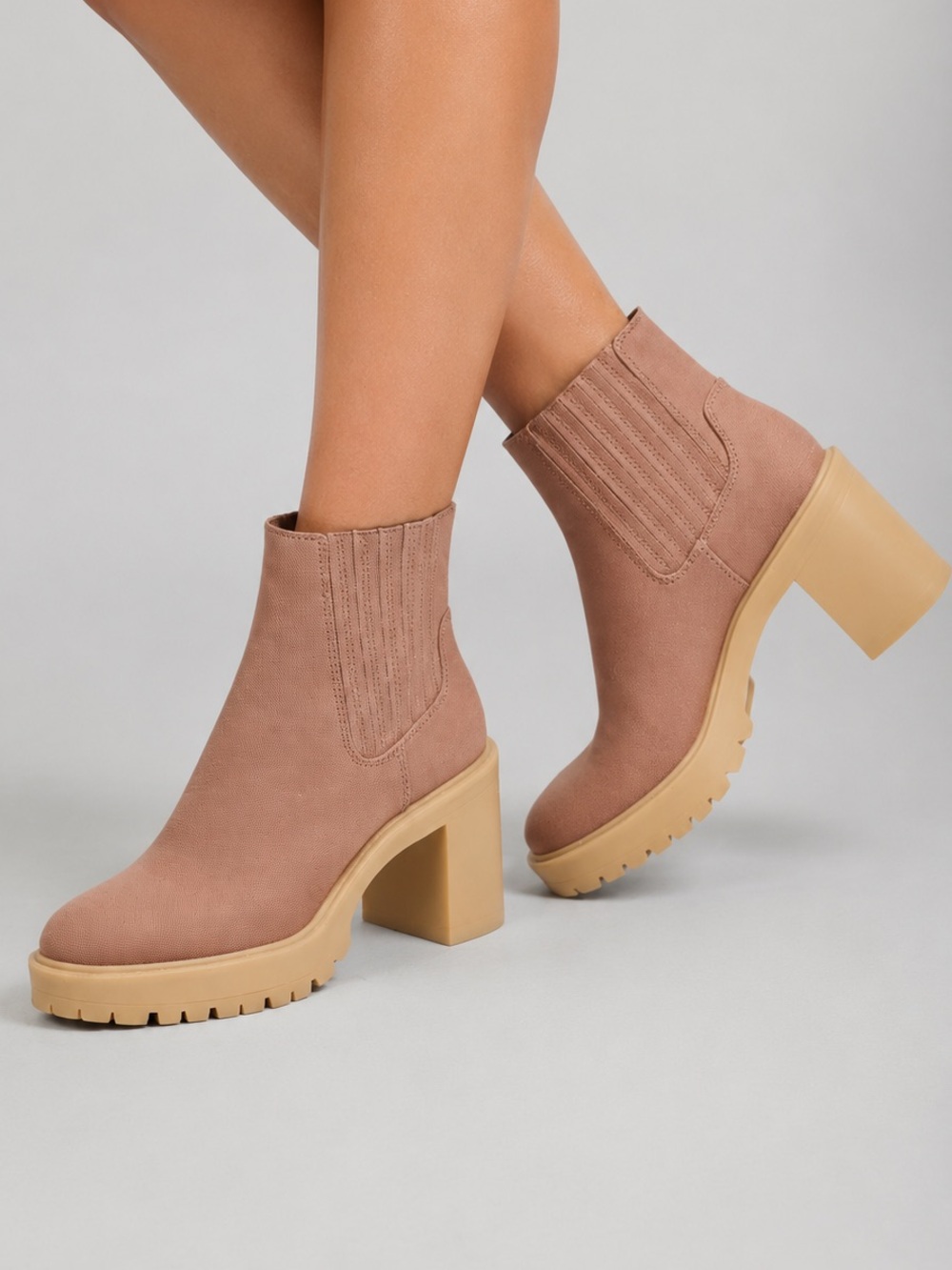 🆕 🌾Dolce Vita Chestnut Pink Canvas Lug Sole Block Heel Chelsea Boots 8.5 Casual